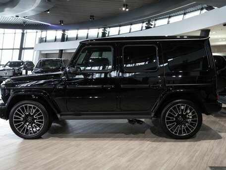 2025 Mercedes-Benz G-Класс AMG 63 AMG II (W465) Рестайлинг, чёрный, 31900000 рублей, вид 3