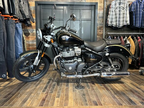 2026 Royal Enfield Super Meteor, зелёный, 773000 рублей - вид 3