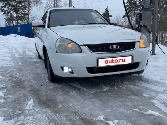 2011 Lada (ВАЗ) Priora I, белый, 390000 рублей - вид 1
