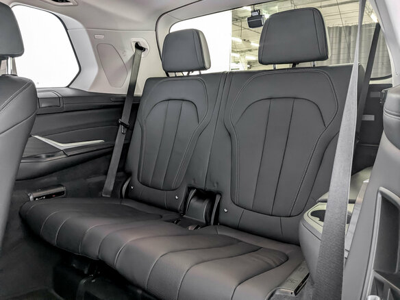 2020 BMW X7 30d I (G07), белый - вид 13
