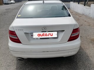 2011 Mercedes-Benz C-Класс 200 III (W204) Рестайлинг, белый, 1299000 рублей, вид 5