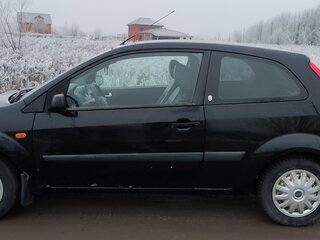 2007 Ford Fiesta Mk5, чёрный, 334000 рублей, вид 3