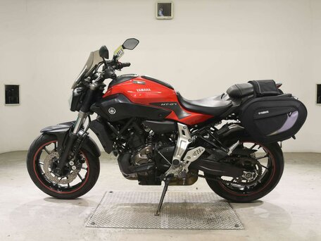 2014 Yamaha MT-07 (FZ-07), красный, 697000 рублей, вид 1