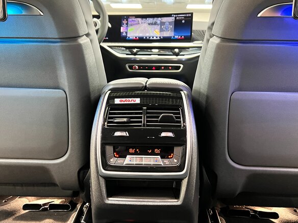 2026 BMW X7 40d I (G07) Рестайлинг, серый, 17999000 рублей - вид 35