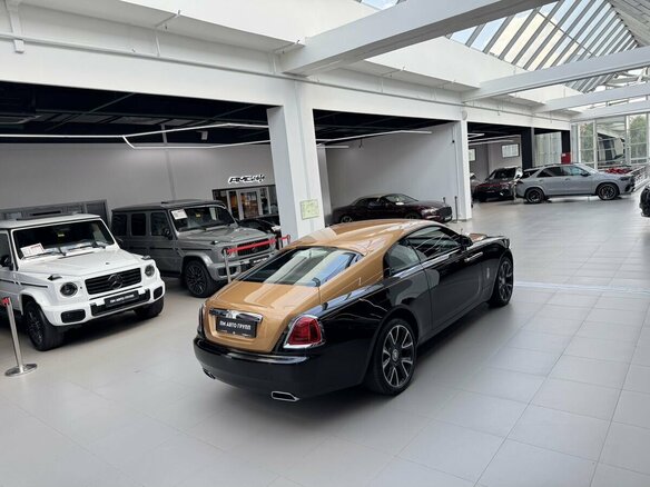 2017 Rolls-Royce Wraith, чёрный, 25790000 рублей - вид 38