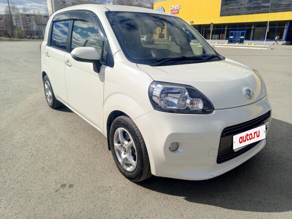 2016 Toyota Porte II, белый, 900000 рублей