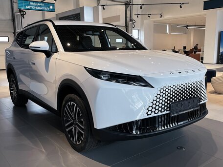 2026 Omoda C7, белый, 3099000 рублей, вид 3