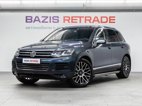 2014 Volkswagen Touareg II, серый, 1730000 рублей, вид 1