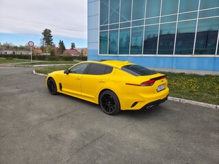 2021 Kia Stinger I Рестайлинг, белый, 3500000 рублей, вид 4