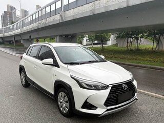 2022 Toyota Yaris L X XP150 Рестайлинг, белый, 1091327 рублей, вид 3