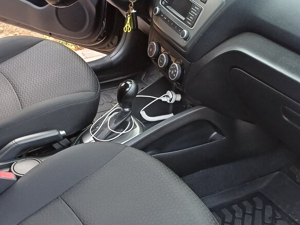 2016 Kia Rio III Рестайлинг, чёрный, 1050000 рублей - вид 5