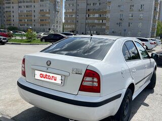 2010 Skoda Octavia I (A4) Рестайлинг, белый, 495000 рублей, вид 5