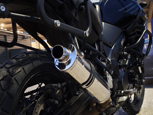 2017 Suzuki V-Strom 1000, чёрный, 600000 рублей - вид 20