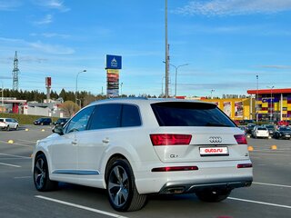 2017 Audi Q7 II (4M), белый, 4450000 рублей, вид 5
