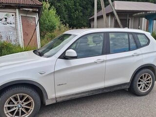 2015 BMW X3 20i xDrive II (F25) Рестайлинг, белый, 2300000 рублей, вид 4
