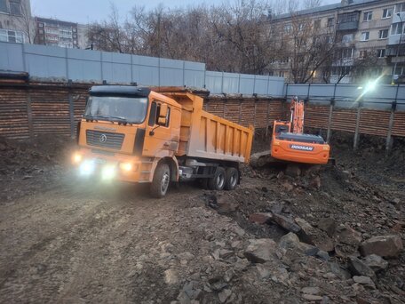 2012 Shacman (Shaanxi) F2000, оранжевый, 1600000 рублей, вид 3