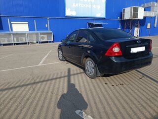 2008 Ford Focus II Рестайлинг, чёрный, 530000 рублей, вид 4