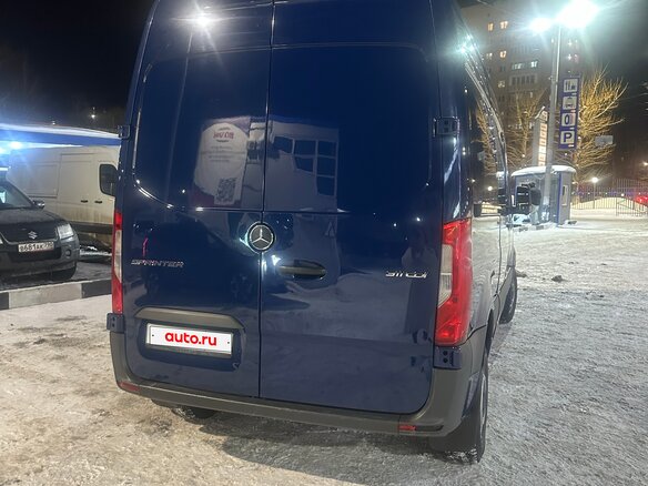 2021 Mercedes-Benz Sprinter, синий, 4000000 рублей - вид 2