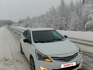 2015 Hyundai Solaris I Рестайлинг, белый, 1150000 рублей, вид 1