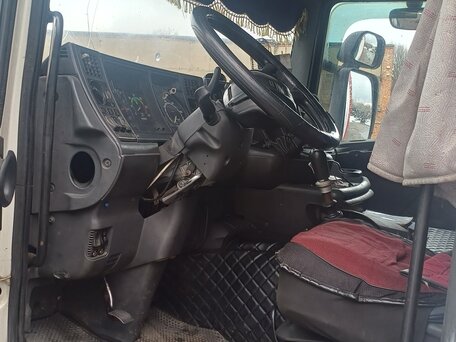 1999 Scania R-Series, белый, 450000 рублей, вид 5