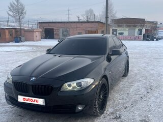 2013 BMW 5 серии 528i xDrive VI (F10/F11/F07), чёрный, 2200000 рублей, вид 2