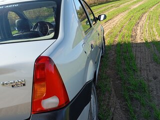 2006 Renault Logan I, серый, 400000 рублей, вид 4