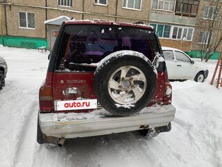 1996 Suzuki Escudo I, красный, 300000 рублей, вид 4