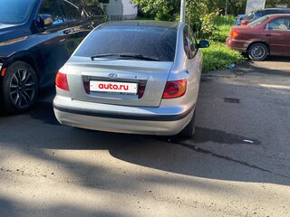 2001 Hyundai Elantra III (XD), серый, 230000 рублей, вид 4