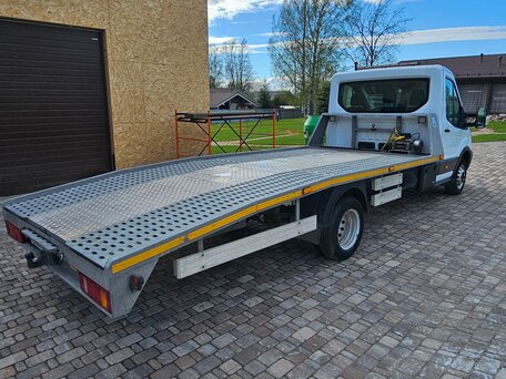 2017 Ford Transit, белый, 3200000 рублей, вид 5