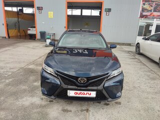 2018 Toyota Camry US Market VIII (XV70), синий, 2580000 рублей, вид 1