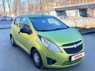 2011 Chevrolet Spark III, зелёный, 650000 рублей, вид 3