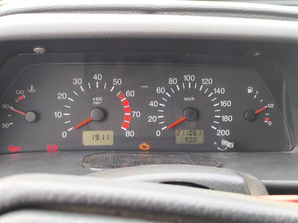 2004 Lada (ВАЗ) 2114, серебристый, 140000 рублей - вид 6