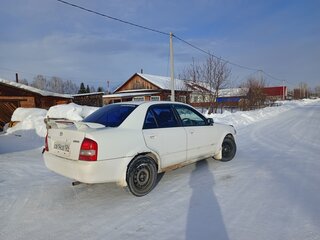 1999 Mazda Familia VIII (BJ), белый, 190000 рублей, вид 4