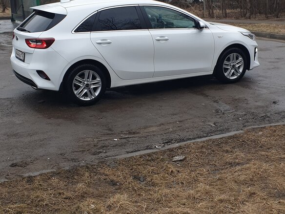 2021 Kia Ceed III, белый, 1700000 рублей - вид 6