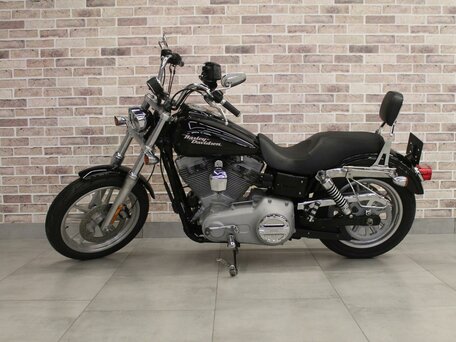 2008 Harley-Davidson Dyna Super Glide, чёрный, 812000 рублей, вид 5