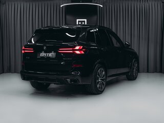 2025 BMW X5 30d IV (G05/G18) Рестайлинг, чёрный, 17812800 рублей, вид 2