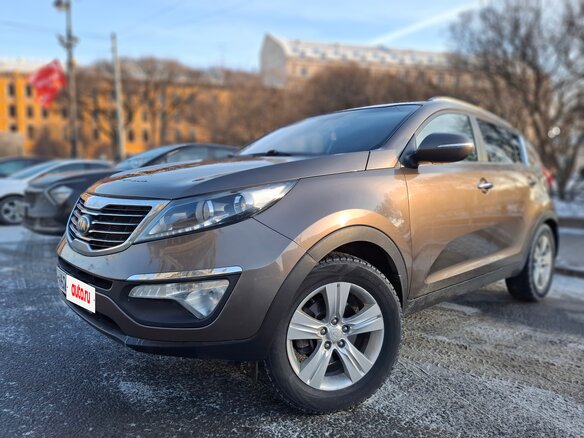 2013 Kia Sportage III, коричневый, 1300000 рублей