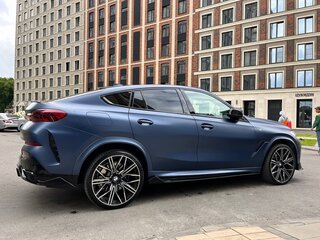 2021 BMW X6 40d III (G06), синий, 5850000 рублей, вид 4