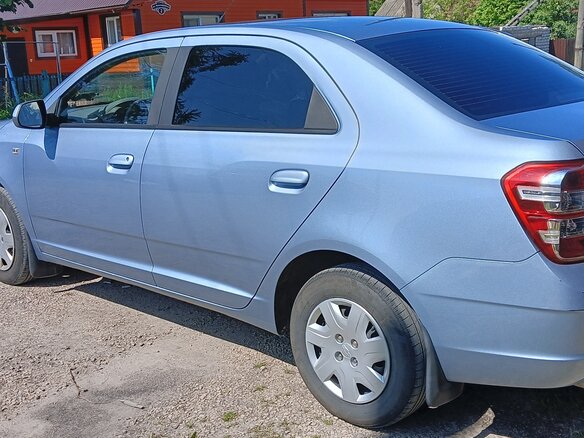 2013 Chevrolet Cobalt II, голубой, 800000 рублей - вид 3