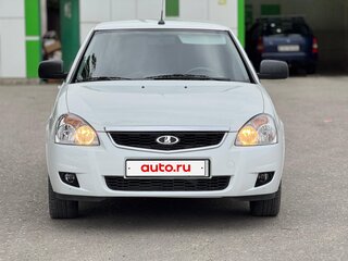2018 Lada (ВАЗ) Priora I Рестайлинг, белый, 750000 рублей, вид 2
