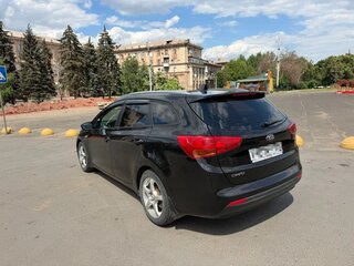 2018 Kia Ceed II Рестайлинг, чёрный, 1350000 рублей, вид 4