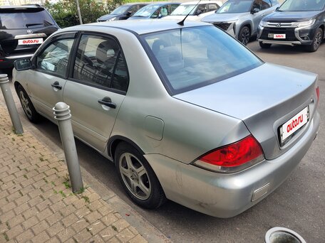 2005 Mitsubishi Lancer IX, серебристый, 225000 рублей, вид 3
