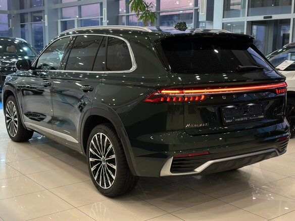 2026 Geely Monjaro I Рестайлинг, зелёный - вид 5