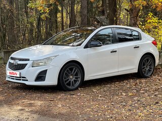 2014 Chevrolet Cruze I Рестайлинг, белый, 600000 рублей, вид 4