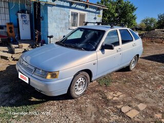 2007 Lada (ВАЗ) 2112, серебристый, 210000 рублей, вид 3