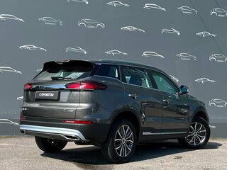 2024 Geely Atlas Pro, серый, 2138400 рублей, вид 2