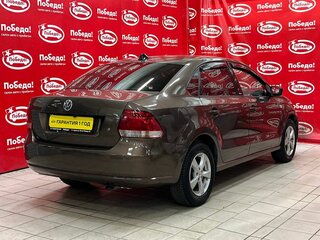 2014 Volkswagen Polo V, коричневый, 949000 рублей, вид 4