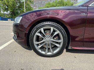 2008 Audi S5 I (8T), красный, 1400000 рублей, вид 5