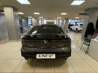 2024 Changan UNI-V I, серый, 3329900 рублей, вид 4