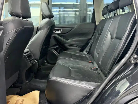 2021 Subaru Forester V, чёрный, 3000000 рублей - вид 16